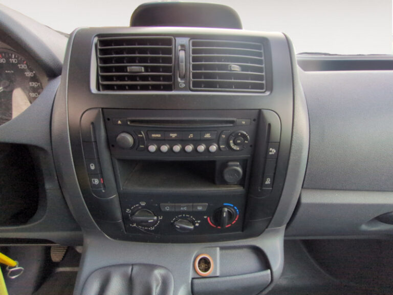 Fiat Scudo FG 1.2 2.0 MULTIJET 16V 128CH PACK CD CLIM LONG - Image 15 (July 7, 2026)
