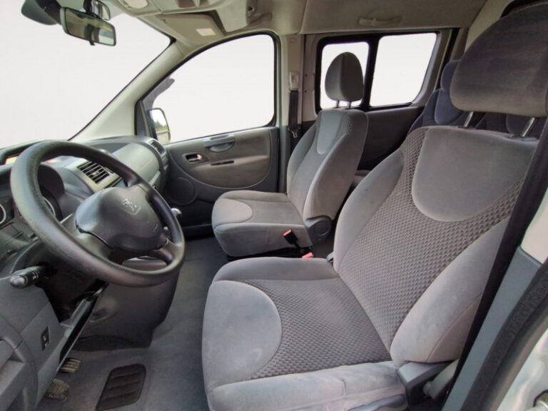 Peugeot Expert FG 229 2.0 HDI FAP 125 CABINE APPROFONDIE CONFORT - Image 11 (July 7, 2026)