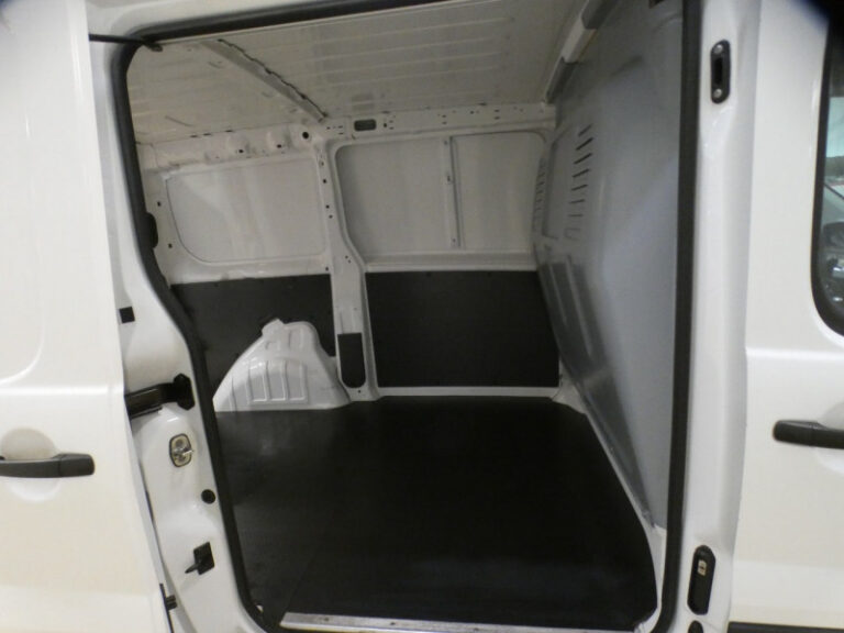 Fiat Scudo FG 1.0 CH1 1.6 MULTIJET 16V 90CH PACK PROFESSIONAL - Image 11 (July 7, 2026)