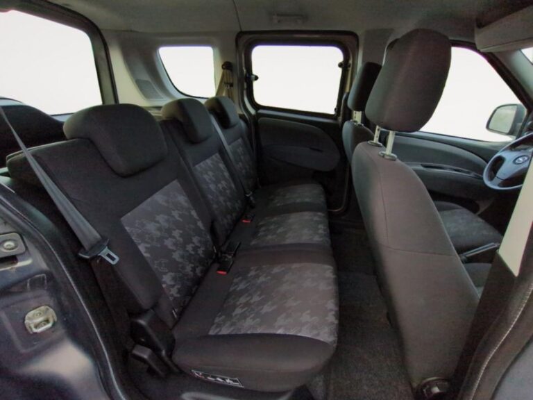 Opel Combo TOUR 1.6 CDTI 90CH COSMO - Image 14 (July 7, 2026)