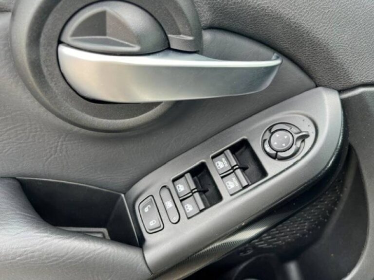 Fiat 500X 1.6 Multijet 120 ch 120th - Image 16 (July 7, 2026)