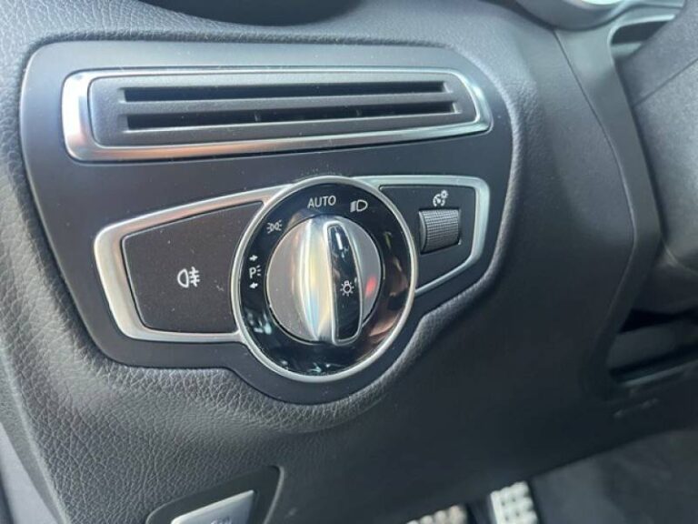 Mercedes classe glc 220 d 9G-TRONIC 4Matic Launch Edition - Image 20 (July 7, 2026)