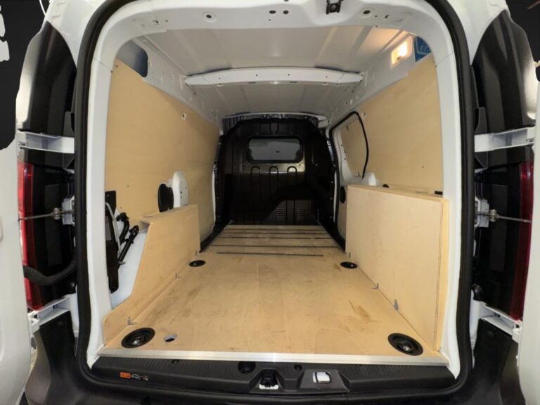 Renault Express Confort – Blue dCi 75-22 - Image 18 (July 7, 2026)