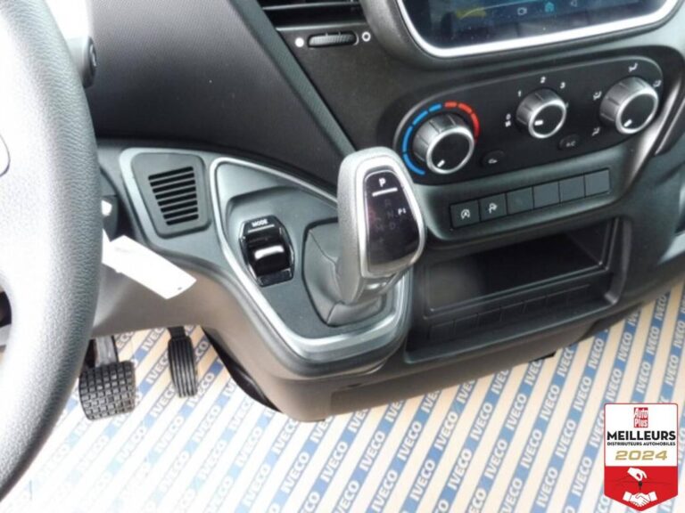 Iveco Daily 35S16 2.3 V12 HI-MATIC 156CV - Image 13 (July 7, 2026)