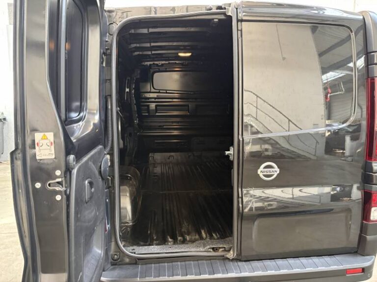 Nissan NV300 FOURGON 2T8 2.0 DCI 145 S/S DCT N-CONNECTA - Image 15 (July 7, 2026)