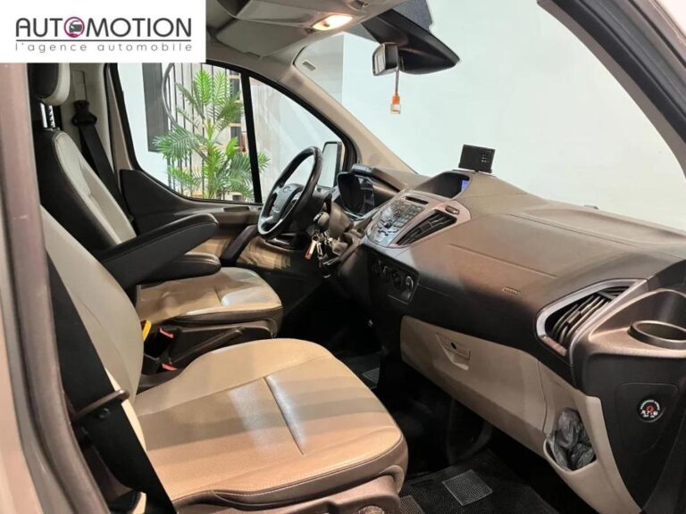 Ford Transit Custom Fourgon Vu Aménagé 5 Places Cabine Approfondie 170cv 2.0 TDCI - Image 14 (July 7, 2026)