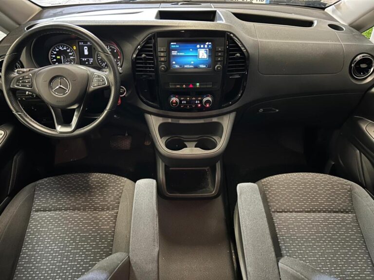 Mercedes Vito mixto Combi 119 1.9 CDI 16V 9G-TRONIC 190 cv Boîte auto*TVa Récupérable - Image 11 (July 7, 2026)