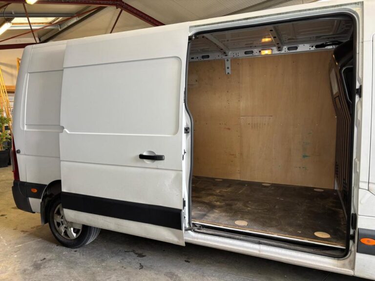 Renault Master Maste III Fourgon L3 2.3 dCi 136CH TVA RECUPERABLE / MAS DE TRANSPORT - Image 17 (July 7, 2026)