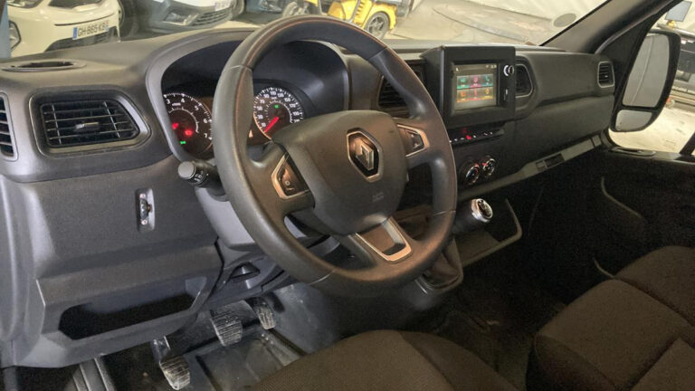 Renault Master III Fourgon DCI 150 Grand Confort - Image 03 (July 7, 2026)