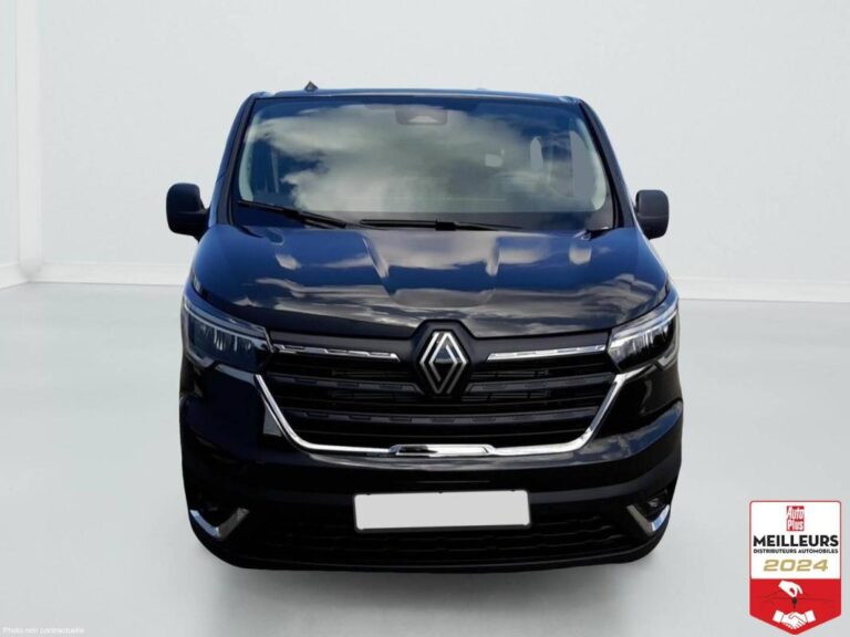 Renault Trafic CABINE APPROFONDIE 3T BLUE DCI 150 AUT - Image 02 (July 7, 2026)
