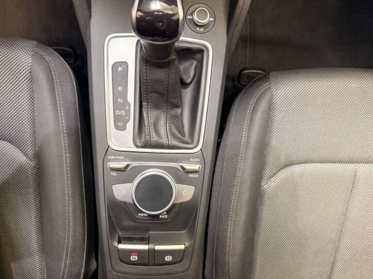 Audi Q2 30 TDI 116 S tronic 7 Design - Image 20 (July 7, 2026)