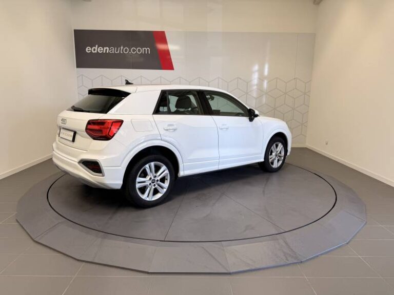 Audi Q2 30 TDI 116 S tronic 7 Design - Image 05 (July 7, 2026)