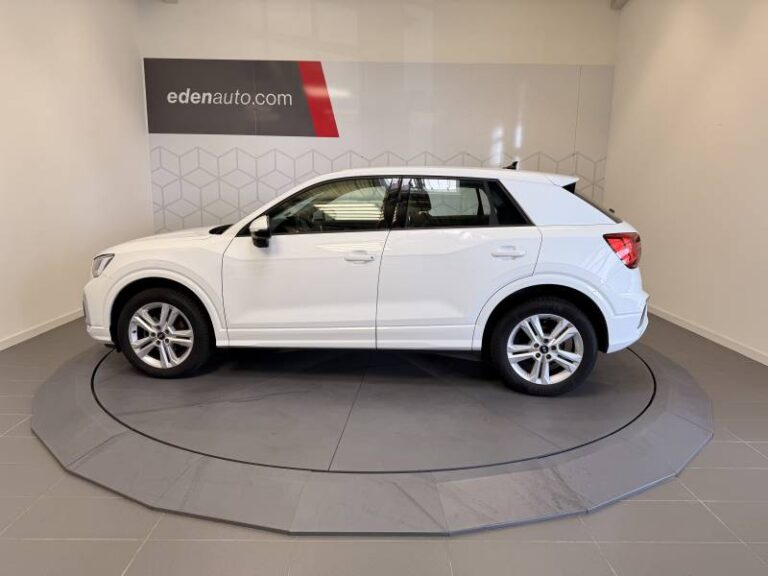 Audi Q2 30 TDI 116 S tronic 7 Design - Image 08 (July 7, 2026)