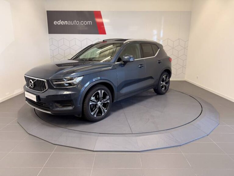 Volvo XC40 D4 AWD AdBlue 190 ch Geartronic 8 Inscription Luxe - Image 01 (July 7, 2026)