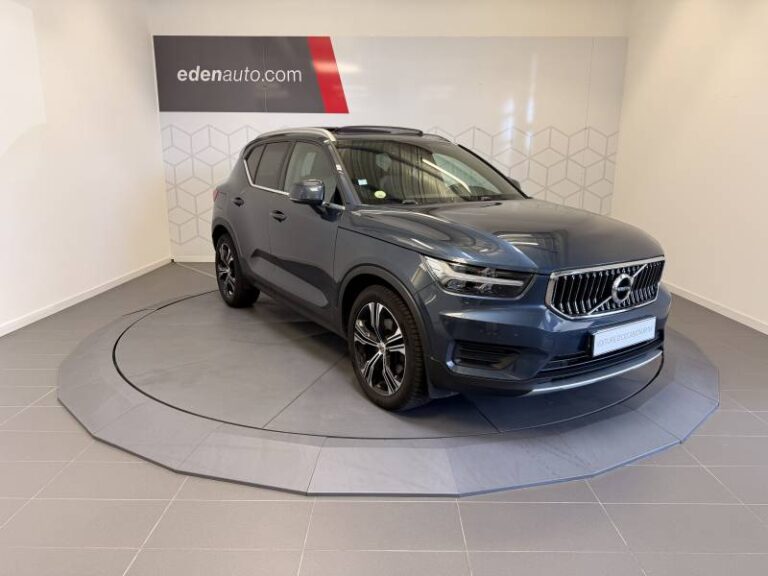 Volvo XC40 D4 AWD AdBlue 190 ch Geartronic 8 Inscription Luxe - Image 03 (July 7, 2026)