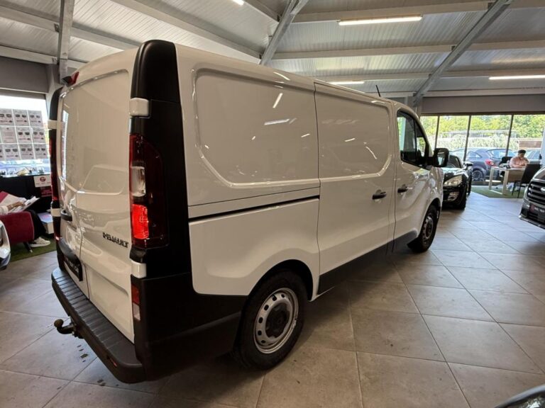 Renault Trafic 2.0 Blue dCi – 170 BV EDC Grand Confort / GARANTIE 12 MOIS - Image 03 (July 7, 2026)