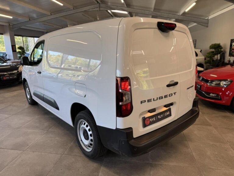 Peugeot Partner XL 950KG 1.5 BlueHDi S&S – 130 BV EAT8 III / GARANTIE CONSTRUCTEUR - Image 04 (July 7, 2026)