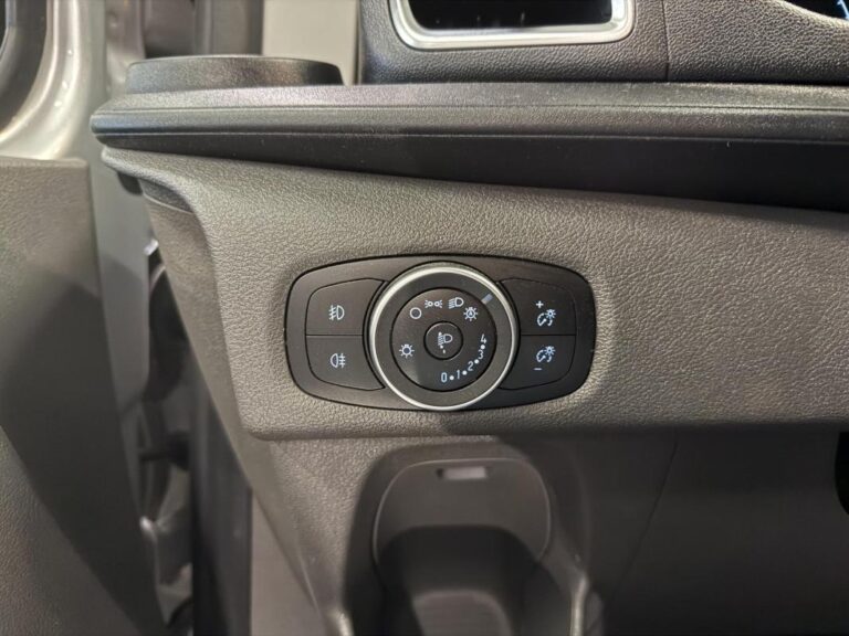 Ford Transit Custom 2.0 EcoBlue – 170 BVA S&S Cabine appr fourgon / GARANTIE 12 MOIS - Image 13 (July 7, 2026)