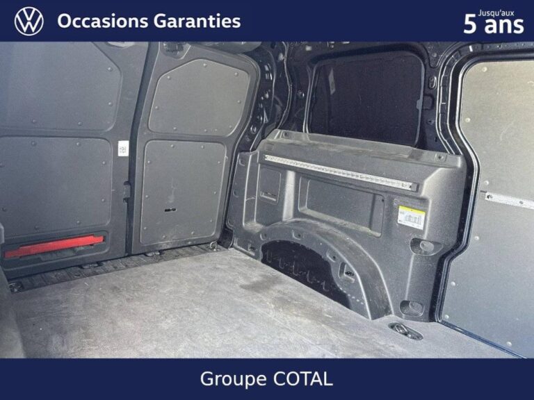 Volkswagen ID. BUZZ CARGO 204 CH - Image 06 (July 7, 2026)