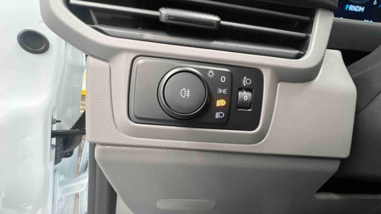 Volkswagen Transporter PROCAB CLOISON L 2.0 TDI 150 BVA8 BUSINESS - Image 18 (July 7, 2026)