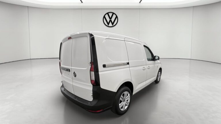 Volkswagen Caddy CARGO 2.0 TDI 102 BVM6 BUSINESS - Image 05 (July 7, 2026)