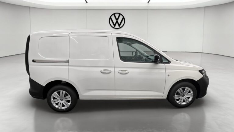 Volkswagen Caddy CARGO 2.0 TDI 102 BVM6 BUSINESS - Image 06 (July 7, 2026)