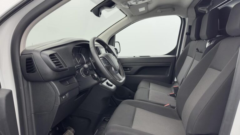 Peugeot Expert FOURGON FGN M BLUEHDI 145 S&S EAT8 - Image 11 (July 7, 2026)