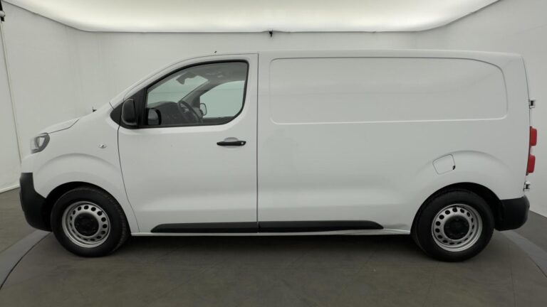Peugeot Expert FOURGON FGN M BLUEHDI 145 S&S EAT8 - Image 02 (July 7, 2026)