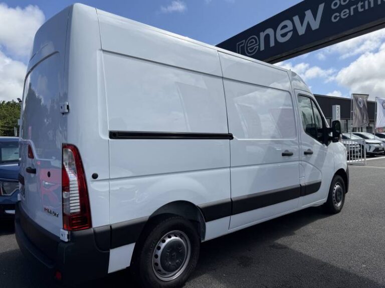 Renault Master FOURGON FGN TRAC F3500 BLUE DCI 135 CONFORT - Image 04 (July 7, 2026)