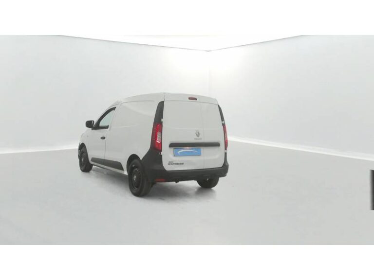 Renault Express (30) VAN BLUE DCI 75 ESSENTIEL - Image 03 (July 7, 2026)