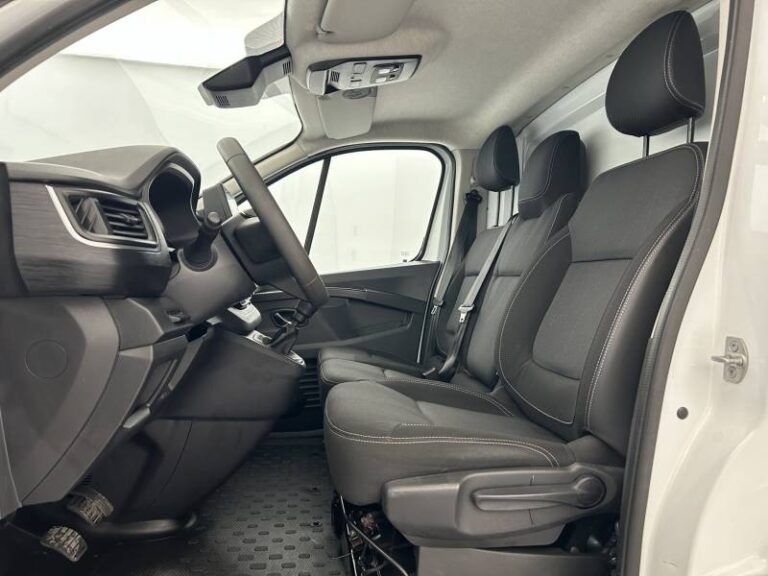 Renault Trafic FGN 2800 KG BLUE DCI 130 GRAND CONFORT - Image 11 (July 7, 2026)