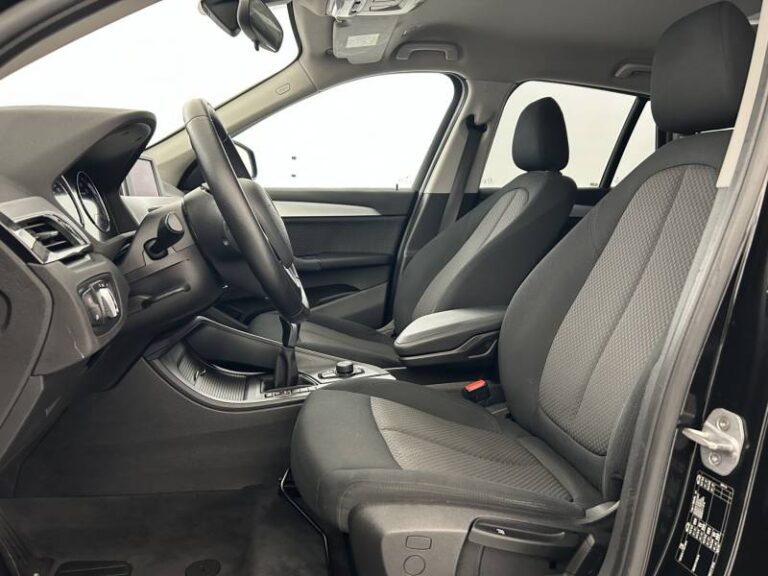 BMW X1 sDrive 18i 140 ch Lounge - Image 09 (July 7, 2026)