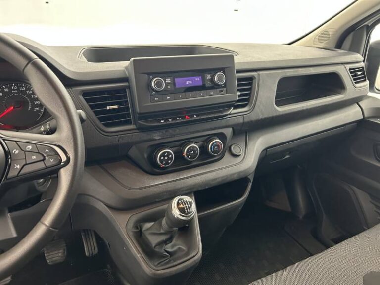 Renault Trafic FGN 3000 KG BLUE DCI 130 CONFORT - Image 12 (July 7, 2026)