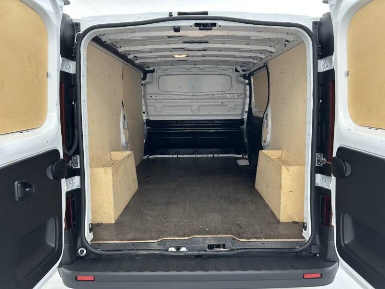 Renault Trafic FGN 3000 KG BLUE DCI 130 CONFORT - Image 18 (July 7, 2026)