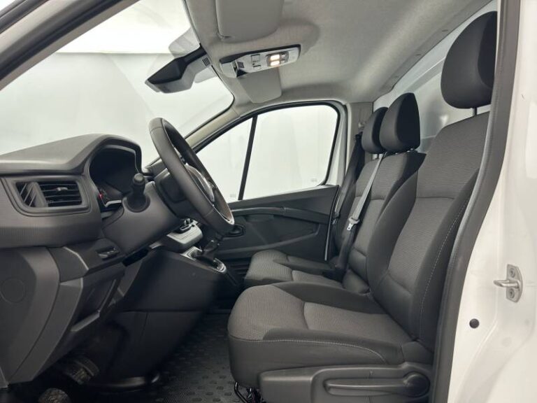 Renault Trafic FGN 3000 KG BLUE DCI 130 CONFORT - Image 09 (July 7, 2026)