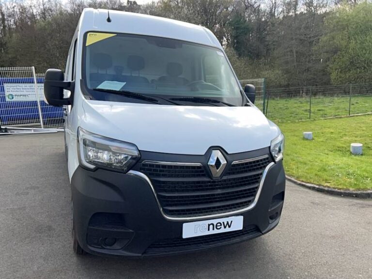 Renault Master FOURGON FGN TRAC F3500 BLUE DCI 135 CONFORT - Image 08 (July 7, 2026)