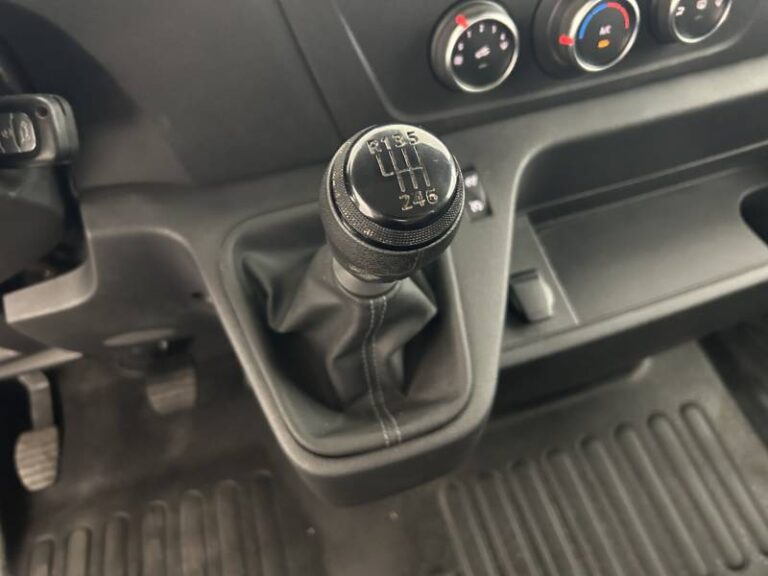 Renault Master FOURGON CC PROP RJ3500 L2 PAFC BLUE DCI 130 EURO VI CONFORT - Image 13 (July 7, 2026)
