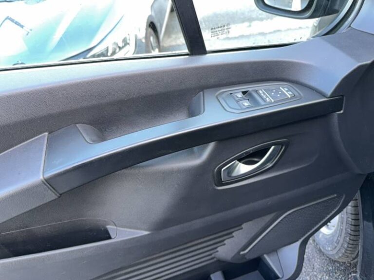 Renault Trafic FGN 3000 KG BLUE DCI 130 GRAND CONFORT - Image 10 (July 7, 2026)