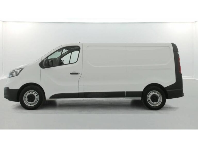 Renault Trafic FGN 3000 KG BLUE DCI 130 CONFORT - Image 02 (July 7, 2026)
