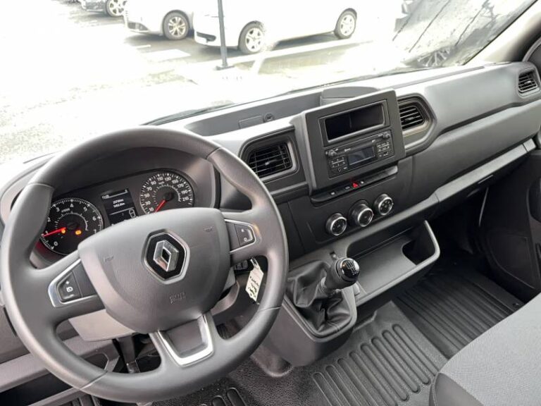 Renault Master FOURGON FGN TRAC F3500 BLUE DCI 135 CONFORT - Image 10 (July 7, 2026)