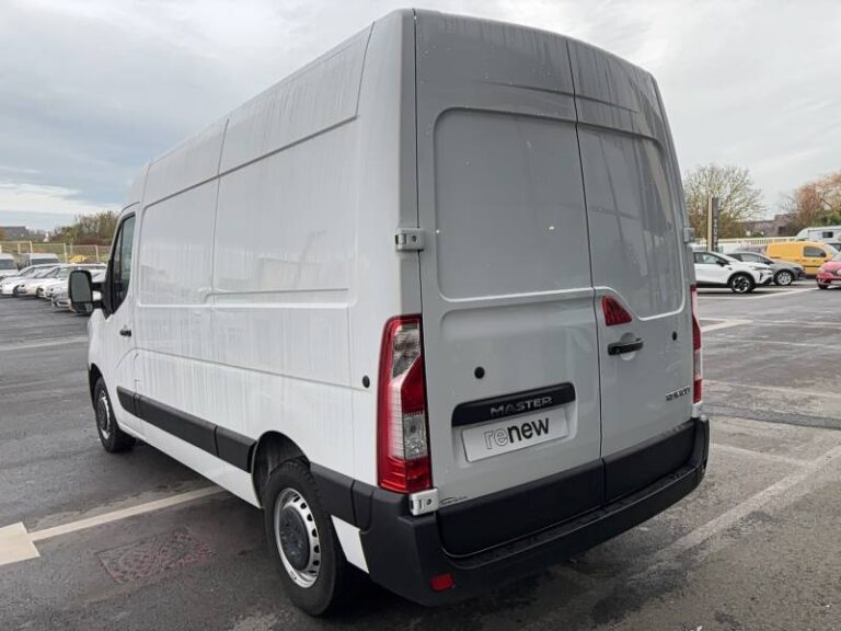 Renault Master FOURGON FGN TRAC F3500 BLUE DCI 135 CONFORT - Image 03 (July 7, 2026)