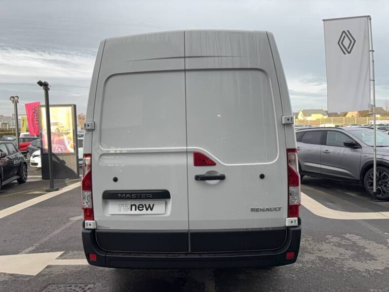 Renault Master FOURGON FGN TRAC F3500 BLUE DCI 135 CONFORT - Image 04 (July 7, 2026)