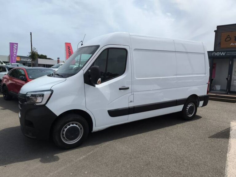 Renault Master FOURGON FGN TRAC F3500 BLUE DCI 135 CONFORT - Image 02 (July 7, 2026)