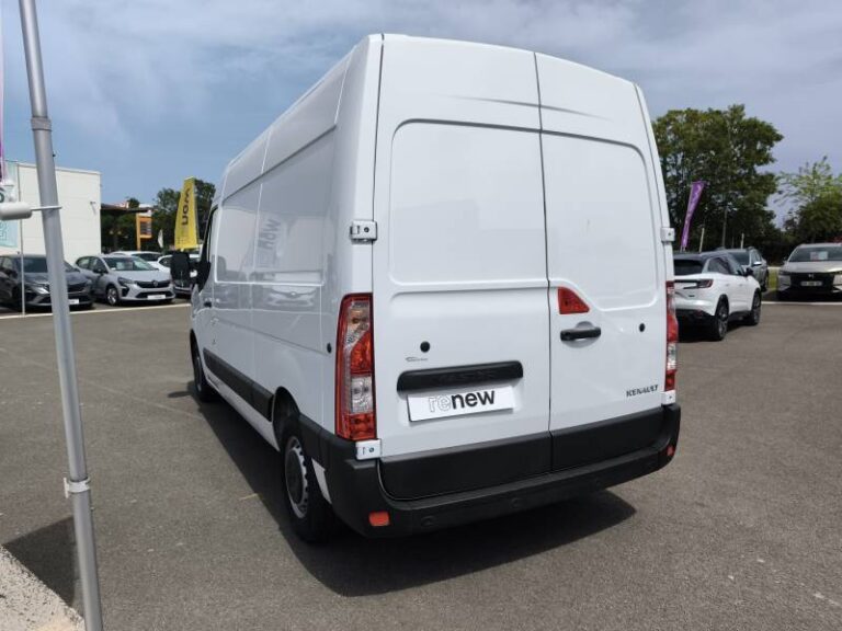 Renault Master FOURGON FGN TRAC F3500 BLUE DCI 135 CONFORT - Image 03 (July 7, 2026)