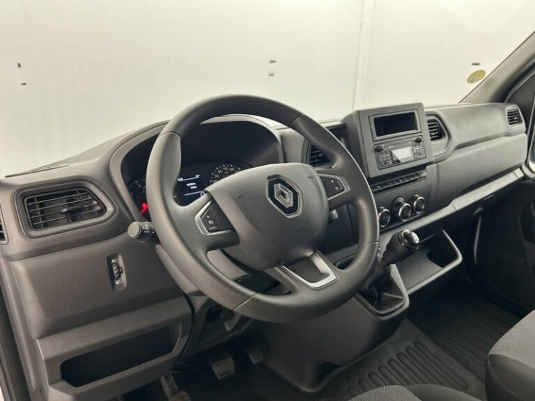 Renault Master FOURGON FGN TRAC F3500 BLUE DCI 135 CONFORT - Image 10 (July 7, 2026)