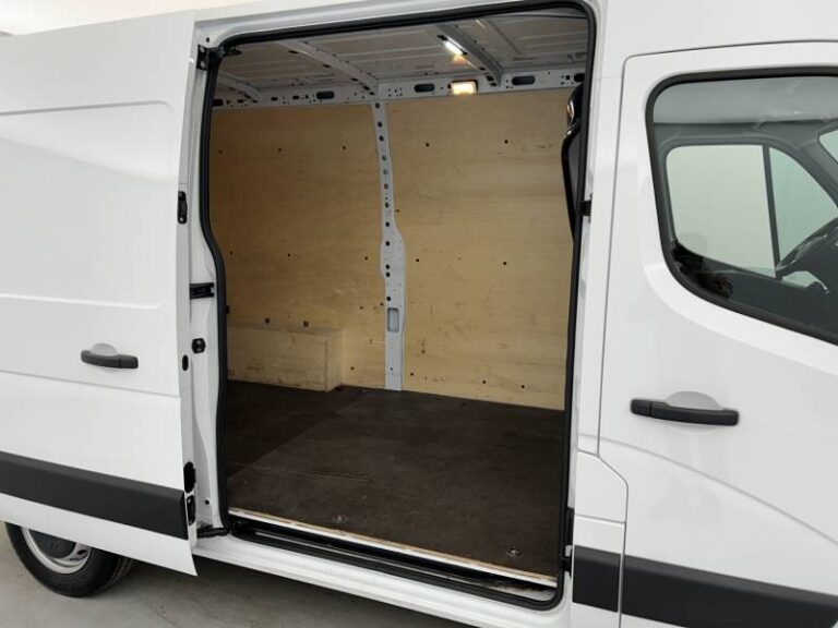 Renault Master FOURGON FGN TRAC F3500 BLUE DCI 135 CONFORT - Image 16 (July 7, 2026)