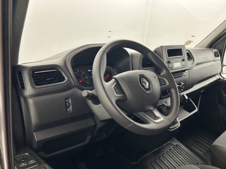Renault Master FOURGON FGN TRAC F3500 BLUE DCI 135 CONFORT - Image 10 (July 7, 2026)