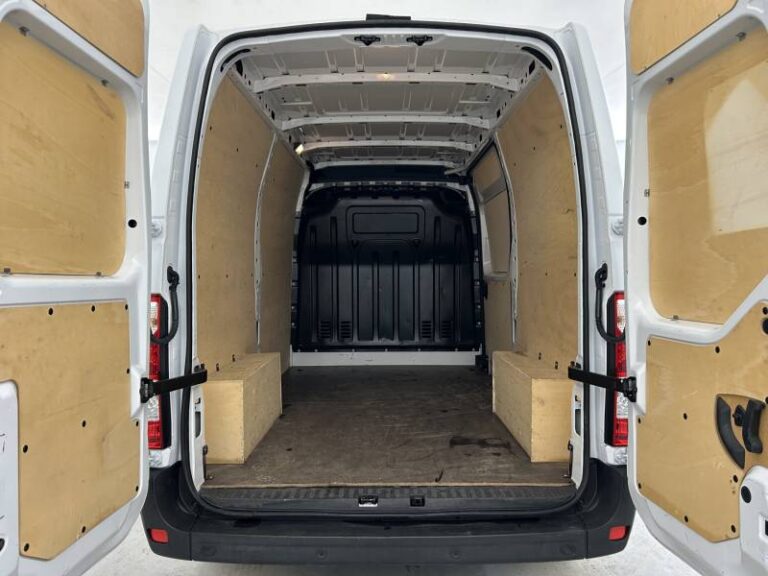 Renault Master FOURGON FGN TRAC F3500 BLUE DCI 135 CONFORT - Image 18 (July 7, 2026)