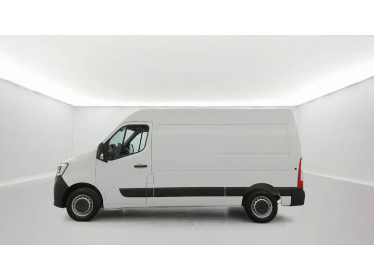 Renault Master FOURGON FGN TRAC F3500 BLUE DCI 135 CONFORT - Image 02 (July 7, 2026)