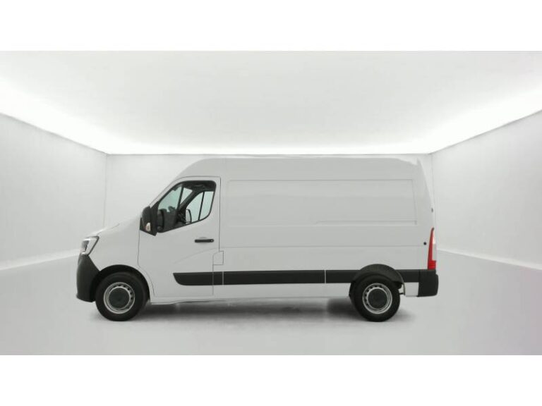 Renault Master FOURGON FGN TRAC F3500 BLUE DCI 135 CONFORT - Image 02 (July 7, 2026)